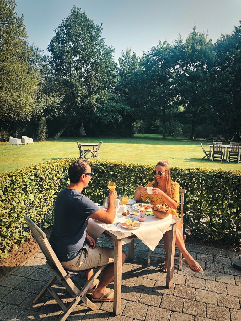 Gezellig ontbijten bij B&B De Meren (Vlaams-Brabant)