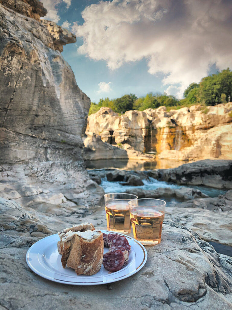 Pain, du vin et du boursin tijdens onze roadtrip door Frankrijk